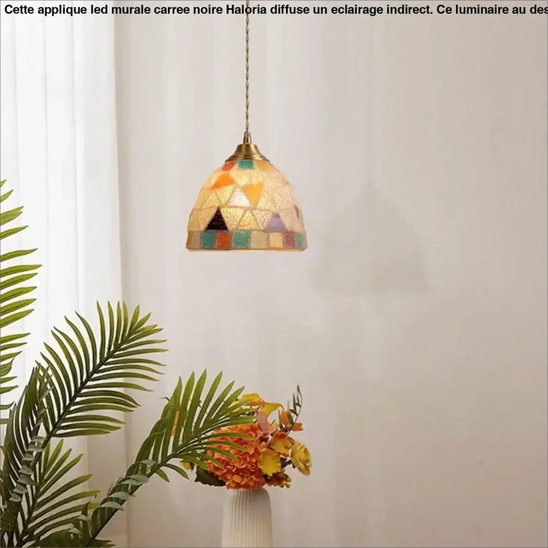 Suspension Luminaire Art Déco Orné De Coquillage