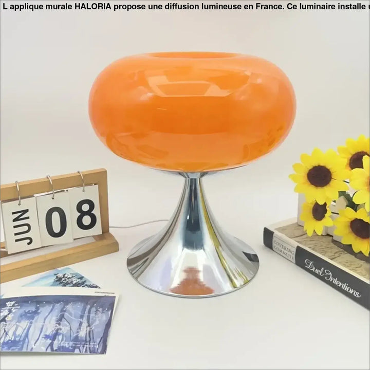 Lampe de table puffel avec abat-jour en verre translucide orange vibrant et base en chrome élégante, idéale pour salon