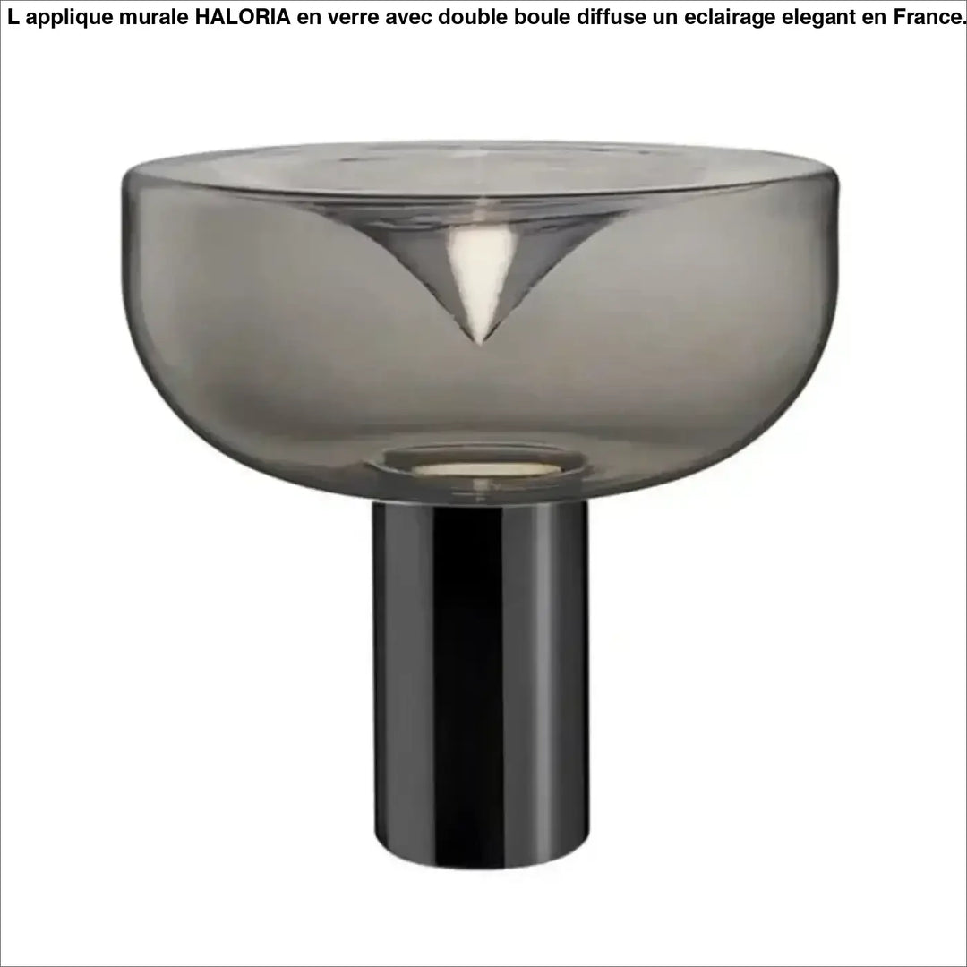 Lampe de table gloss avec abat-jour en verre fumé gris translucide et base métallique noire design sculptural pour décoration intérieure
