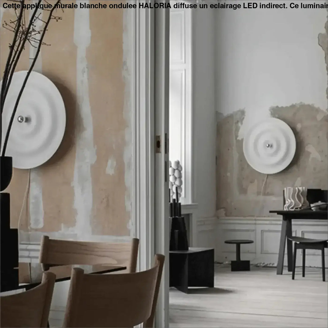 Applique Murale Blanche Ondulée En Aluminium Moderne