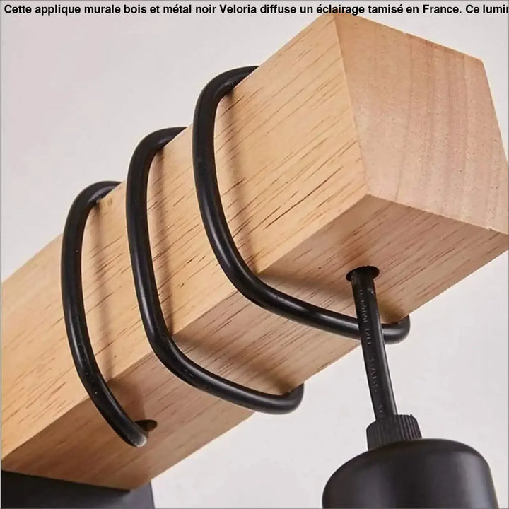 Applique Murale Bois et Noir au Design Industriel