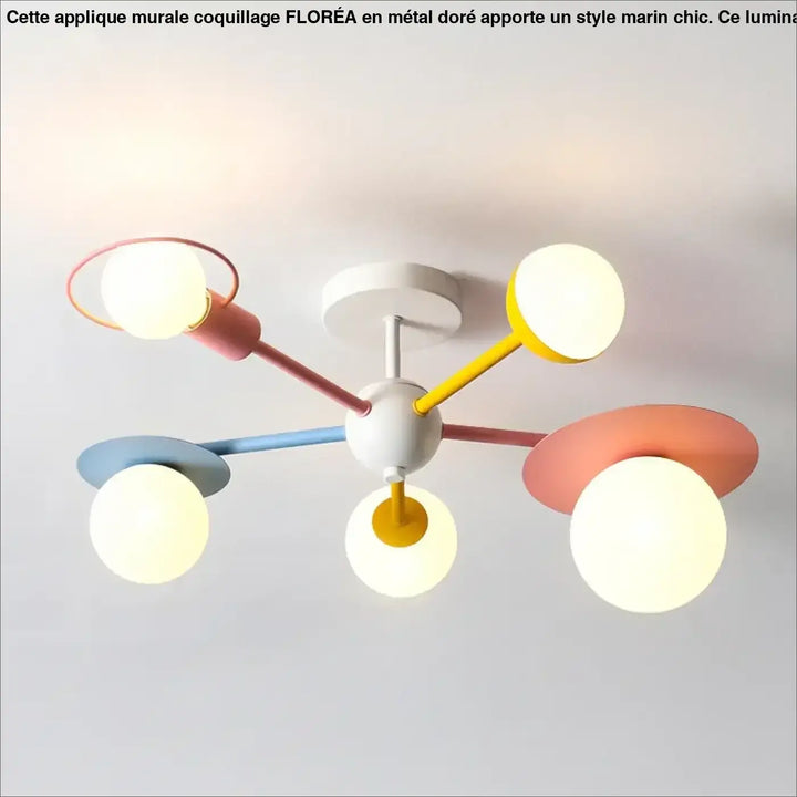 Luminaire plafonnier pastel aux bras colorés en rose jaune bleu et pêche avec ampoules sphériques modernes