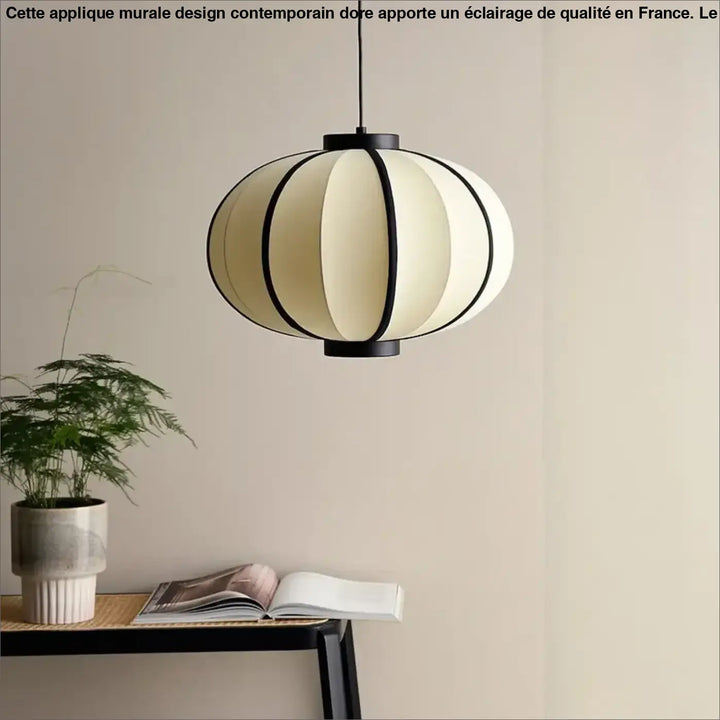 Suspension minimaliste en tissu écru style beige élégant