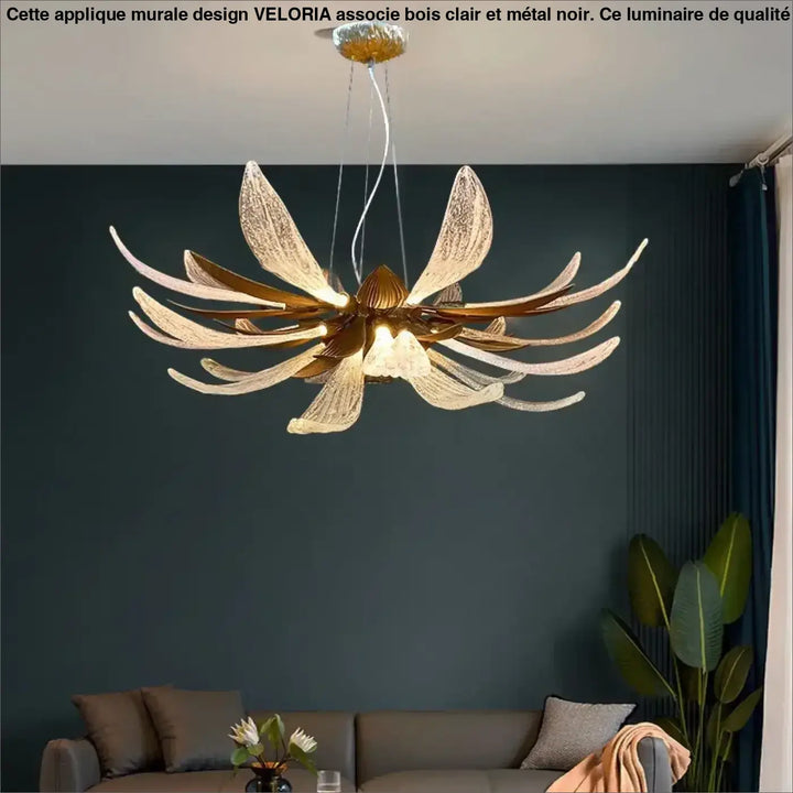 Suspension fleur verre cuivre élégante transparent doré chic