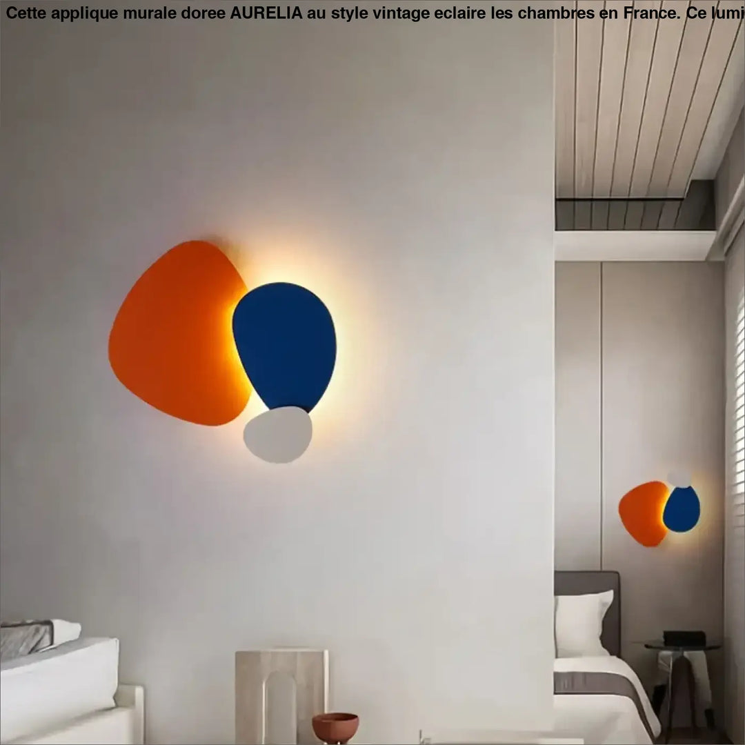 Applique murale moderne avec une plaque orange et l'autre noir

