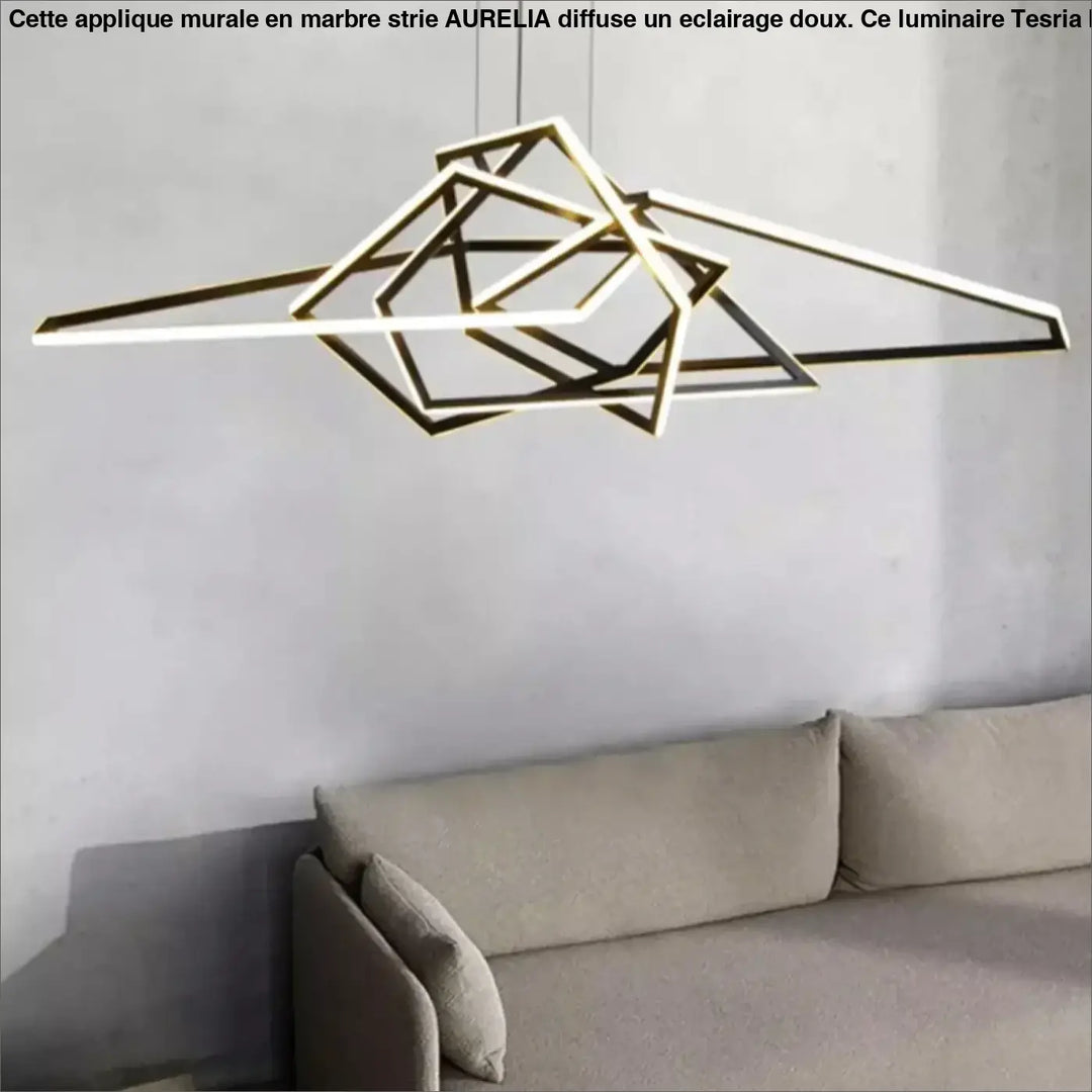 Suspension LED Dorée Design Géométrique Pour Salon Moderne
