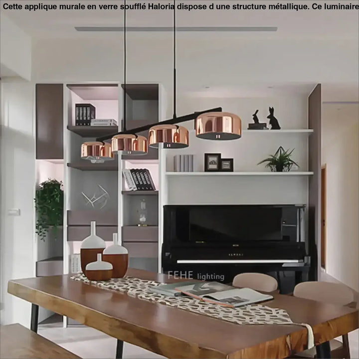 Suspension luminaire linéaire moderne à quatre abat-jours cuivrés

