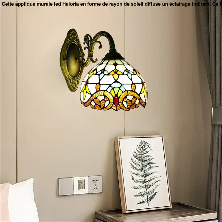Applique Murale Style Tiffany Au Design Vintage Avec Ses Mosaïques