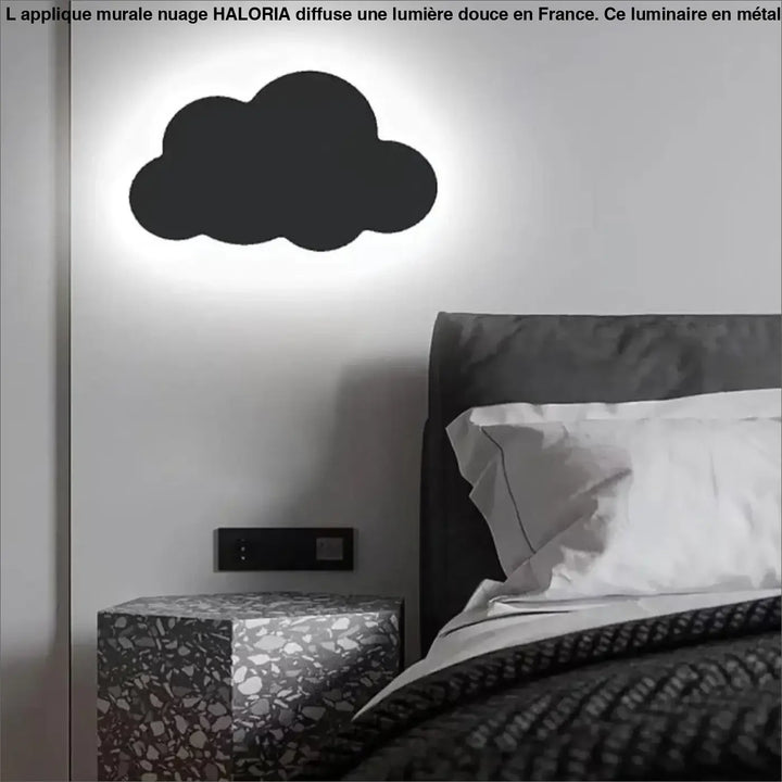 Applique murale nuage noire avec halo lumineux doux pour une ambiance chaleureuse par haloria