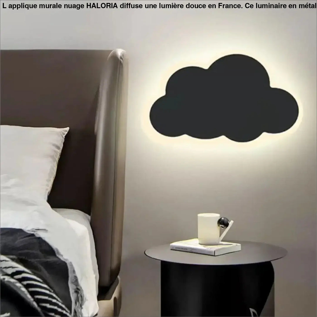 Applique murale nuage noire avec halo lumineux blanc pour décoration intérieure design haloria