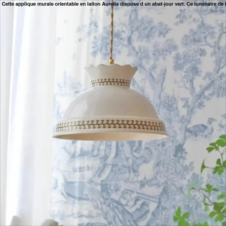 Suspension luminaire blanche en céramique au style ancien