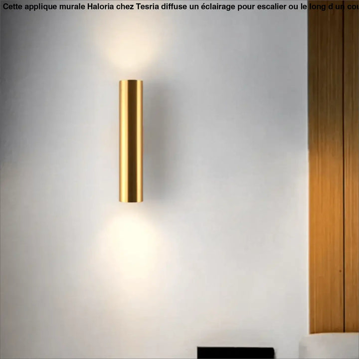 Applique murale cylindrique or en métal avec design moderne idéale pour long d’un couloir ou autour d’un miroir