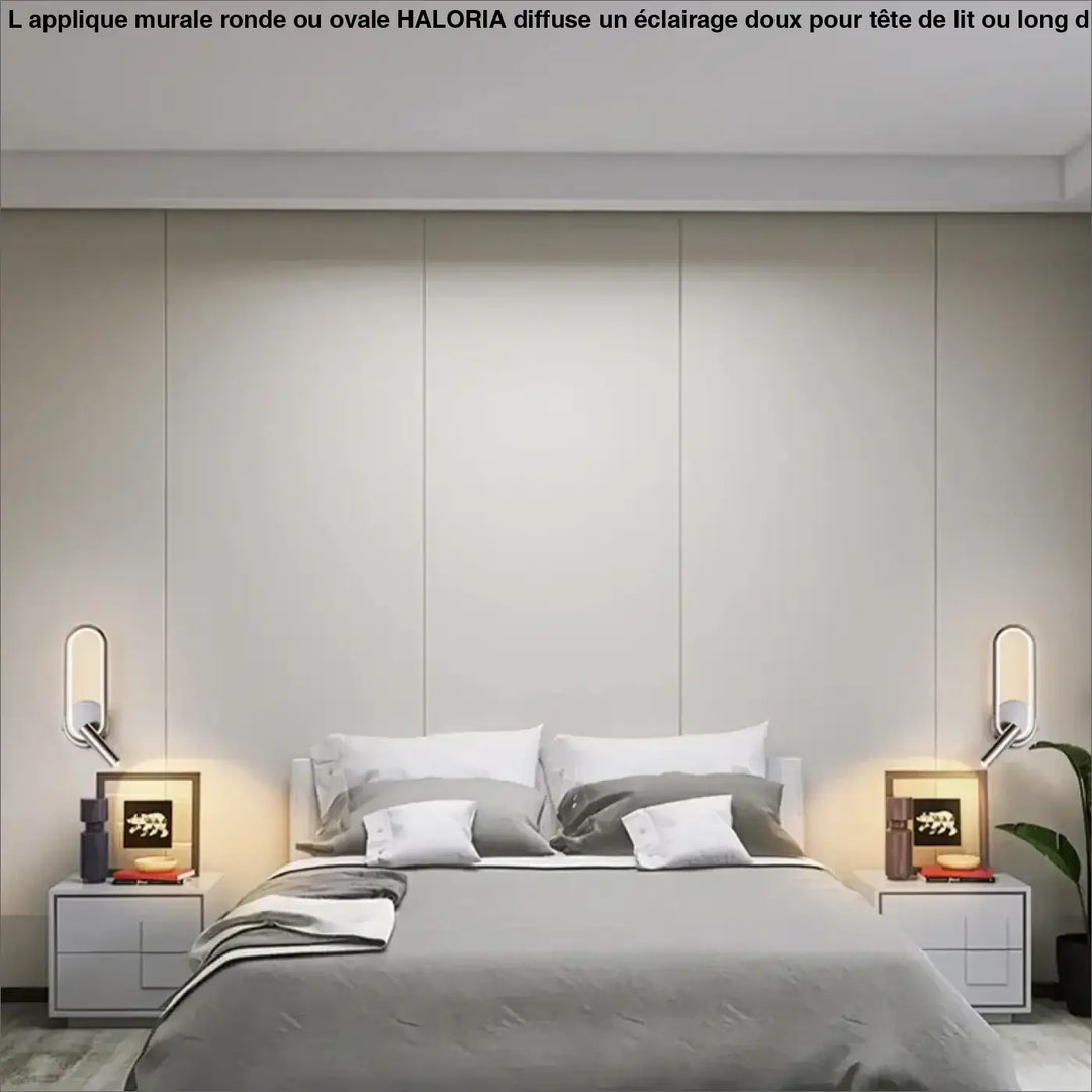 Applique murale ronde pour tête de lit dans une chambre moderne avec lit gris et tables de nuit assorties