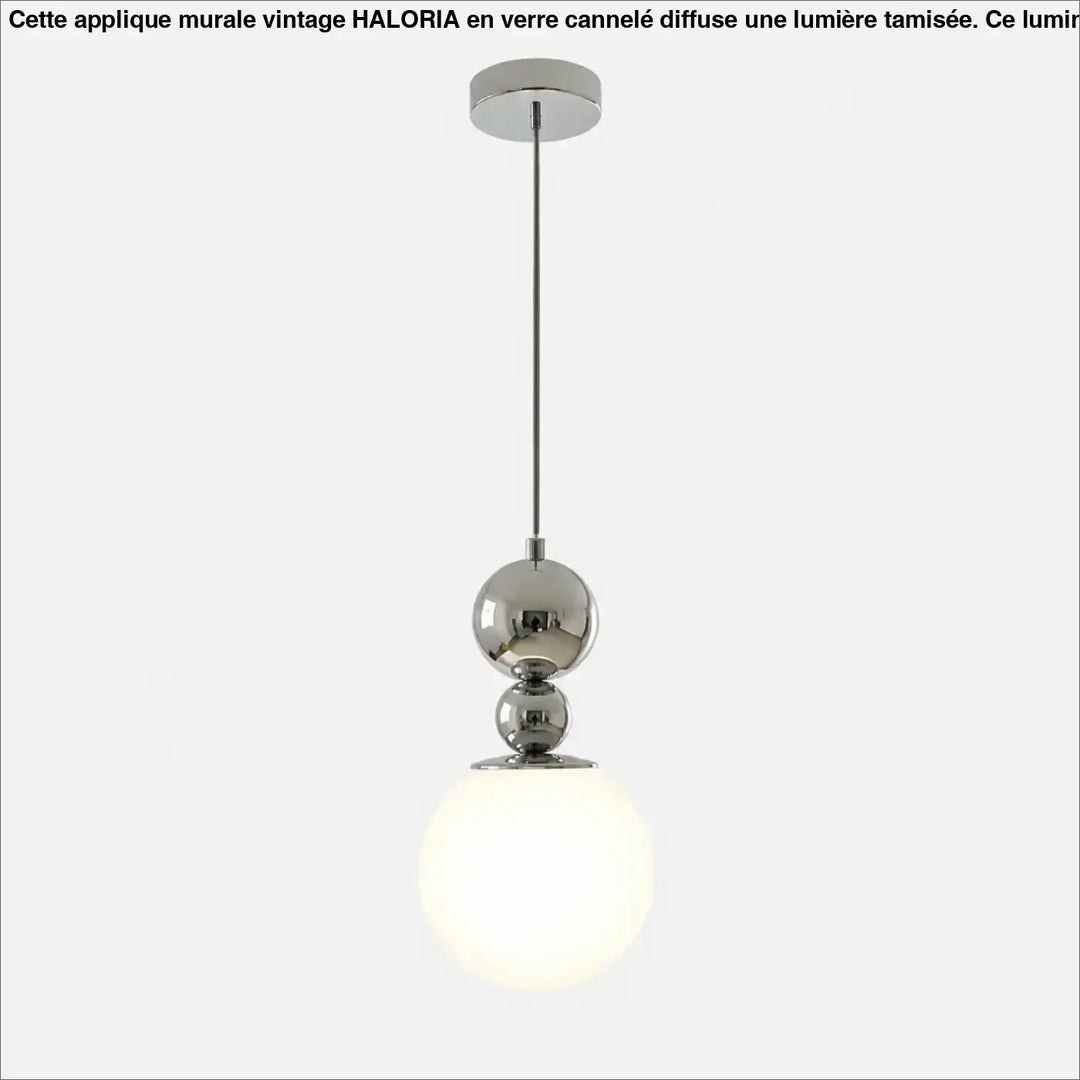 Suspension luminaire venusia chrome avec verre opalin sphérique et sphères métalliques empilées design moderne