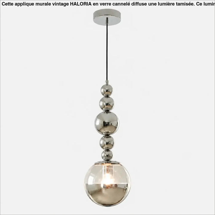 Suspension luminaire venusia chrome avec perles sphériques réfléchissantes et globe en verre opalin clair moderne