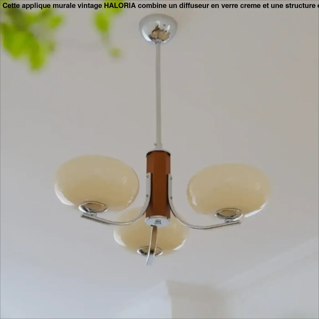 Suspension luminaire en verre opalin et support chromé moderne
