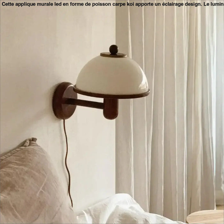 Applique murale standard avec un abat-jour en champignon


