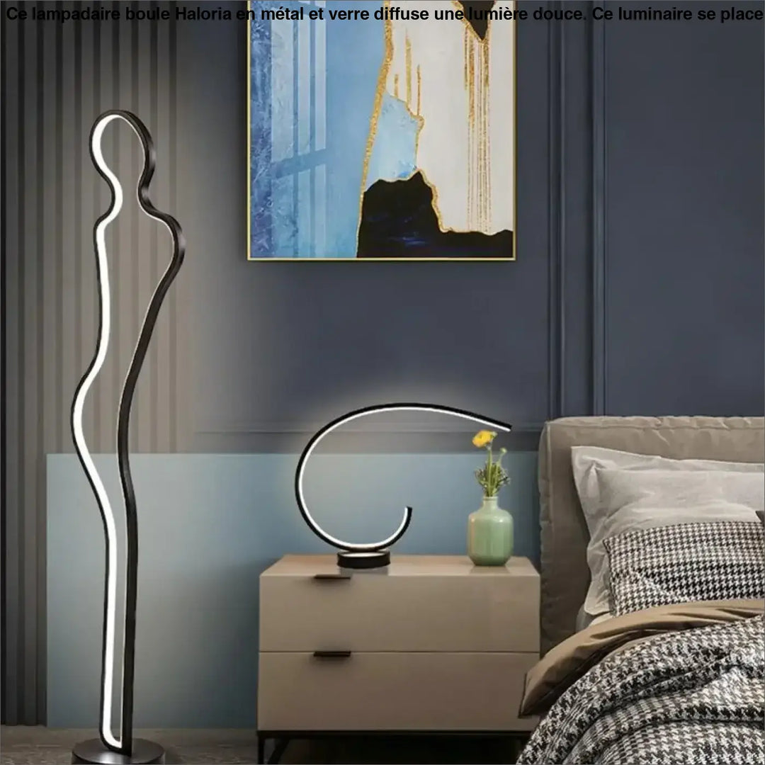 Lampadaire boule haloria noir et blanc avec design silhouette humaine élégant idéal côté d’un canapé
