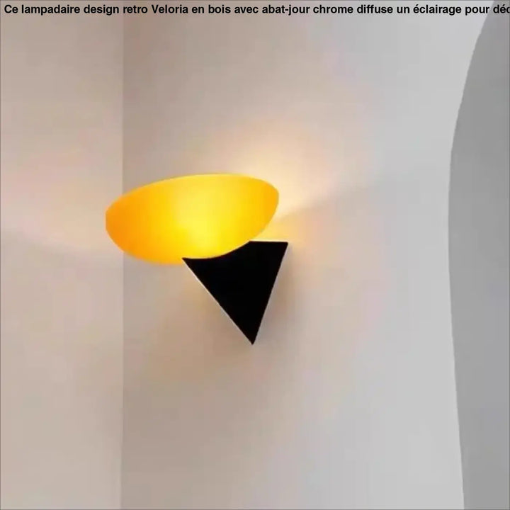Applique murale contemporaine noir en forme de triangle design