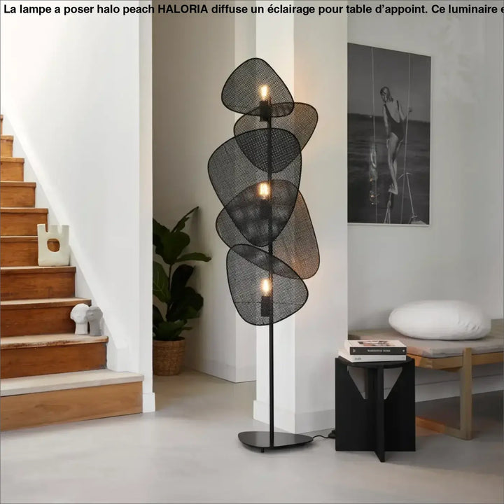 Black mesh lampe a poser halo peach avec abat-jours circulaires empilés et irréguliers pour éclairage décoratif