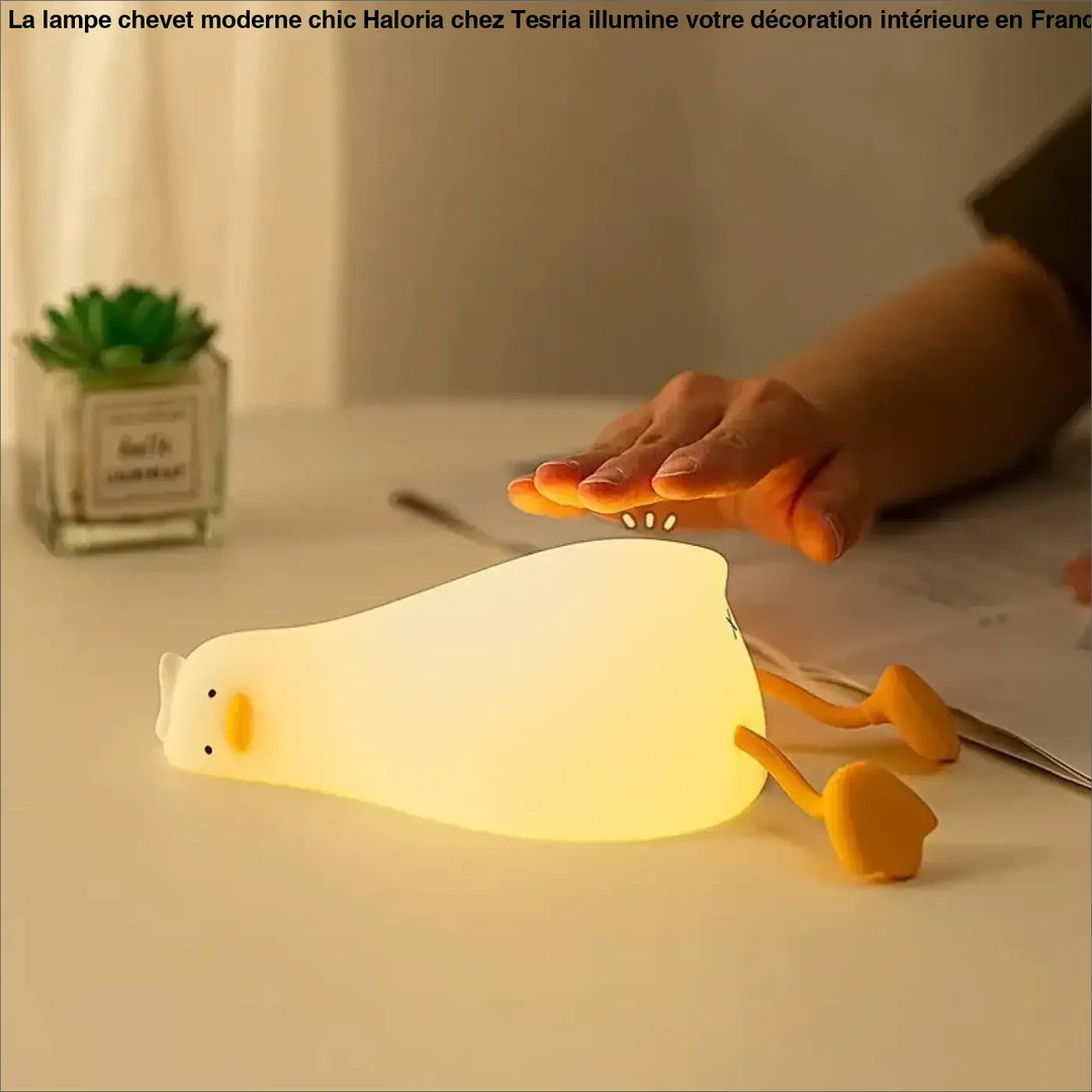 Veilleuse canard douce jaune en plastique avec bec et pieds orange idéale pour une ambiance cocooning craquante