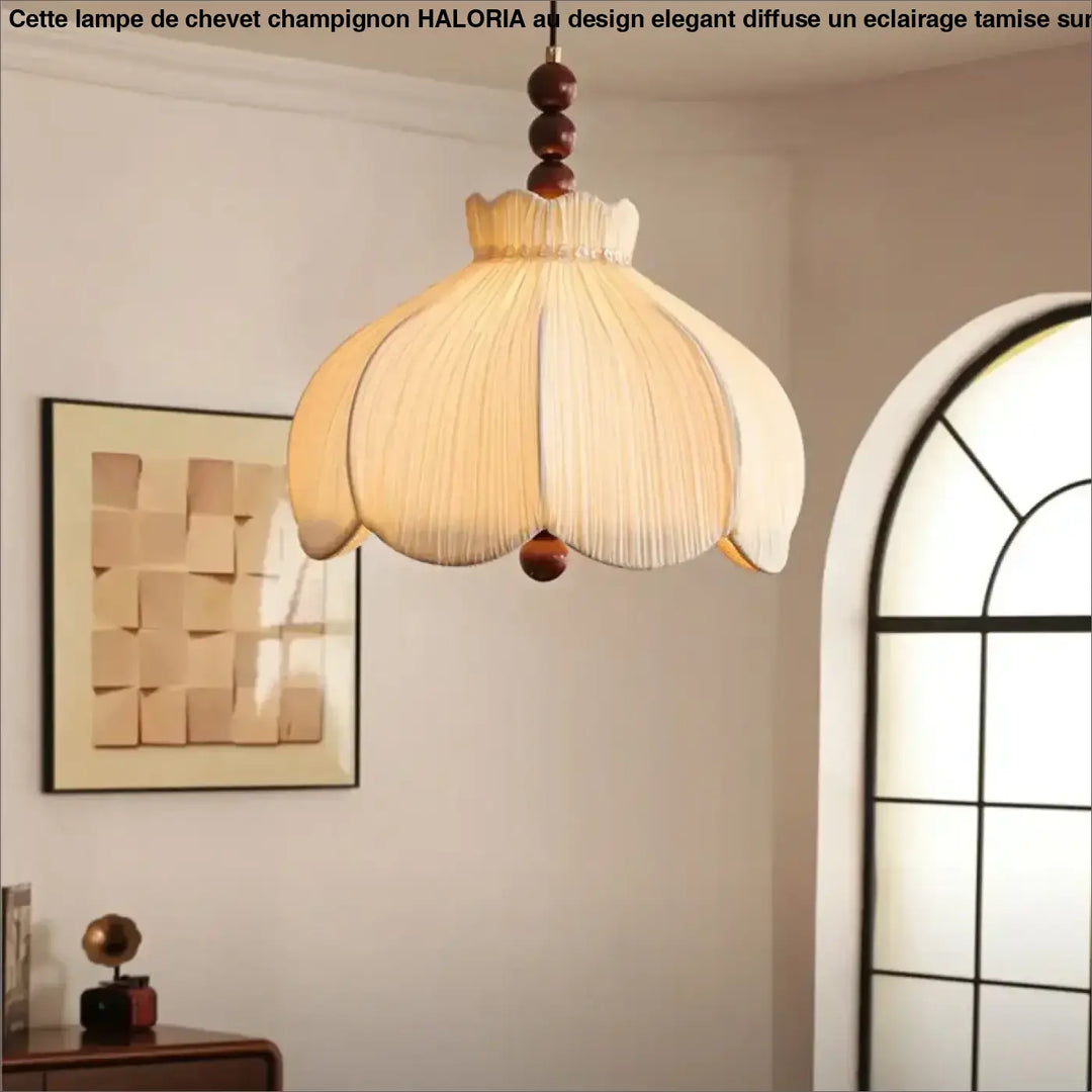 Suspension luminaire arssu lotus chaude ton avec fini tissu plissé en tissu tissé et accents en perles en bois