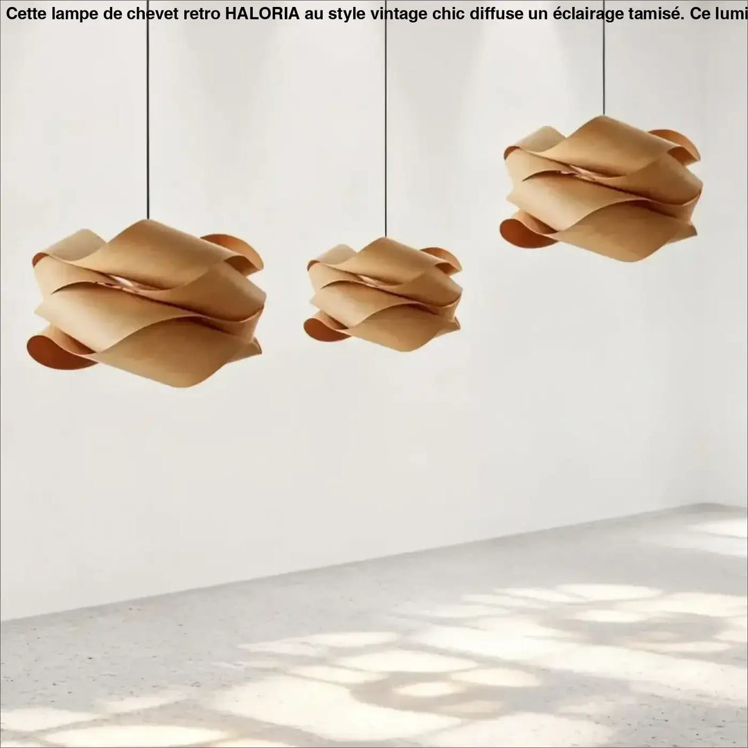 Suspension luminaire jelina avec trois lampes en bois naturel superposées pour décoration intérieure salle à manger
