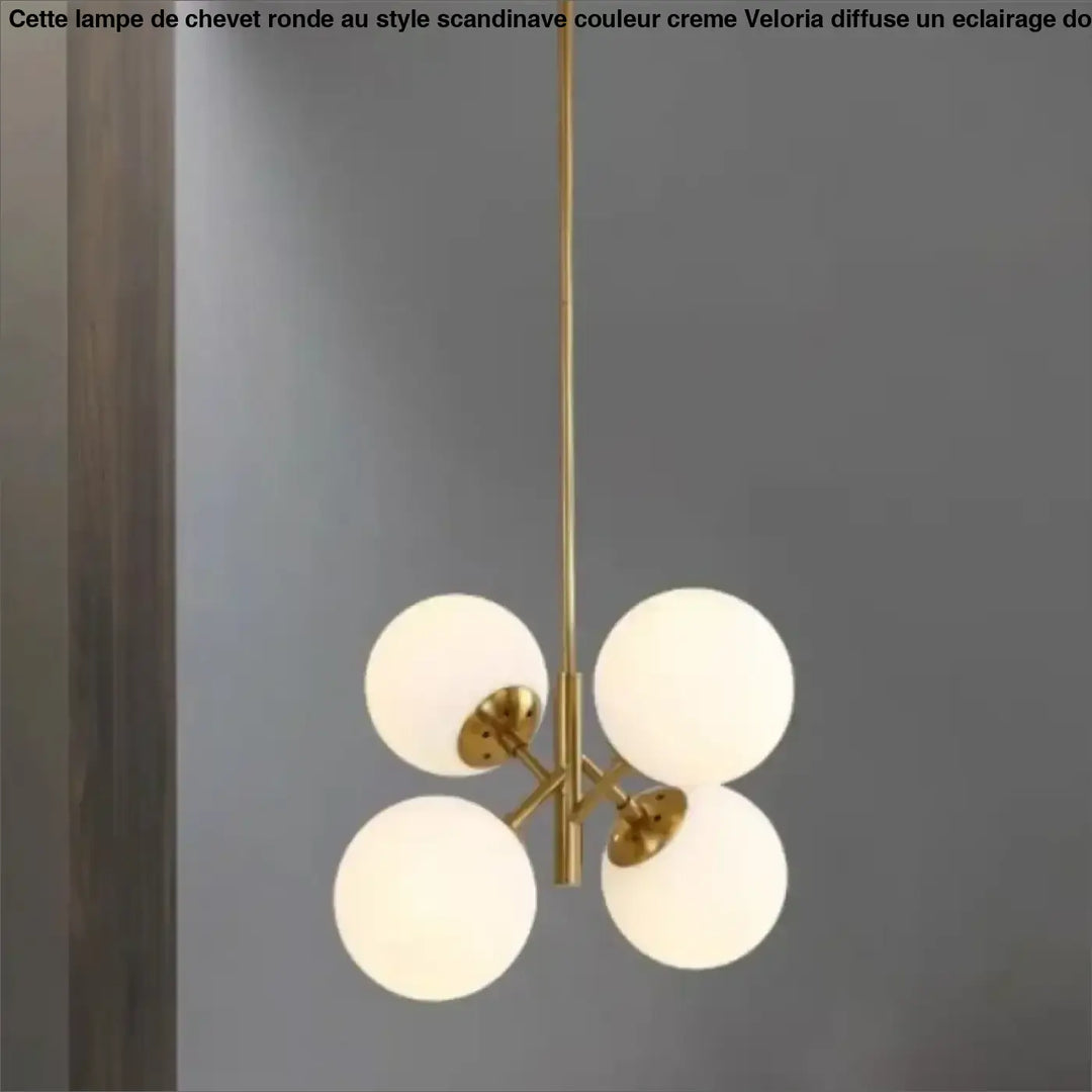 Suspension luminaire dinah en laiton moderne avec quatre globe en verre blanc rond givré milky white glass
