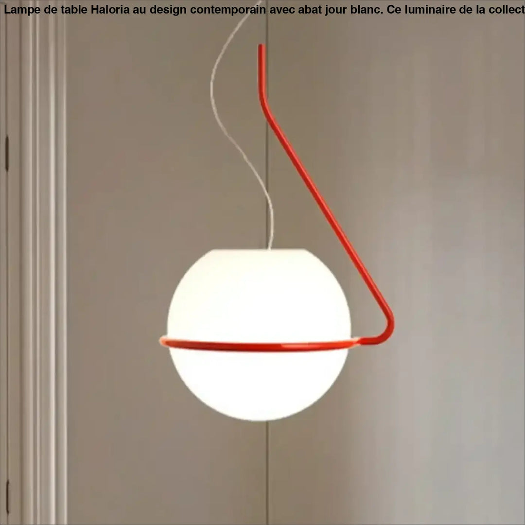 Suspension luminaire asim avec globe opalin blanc suspendu par un bras asymétrique rouge en métal