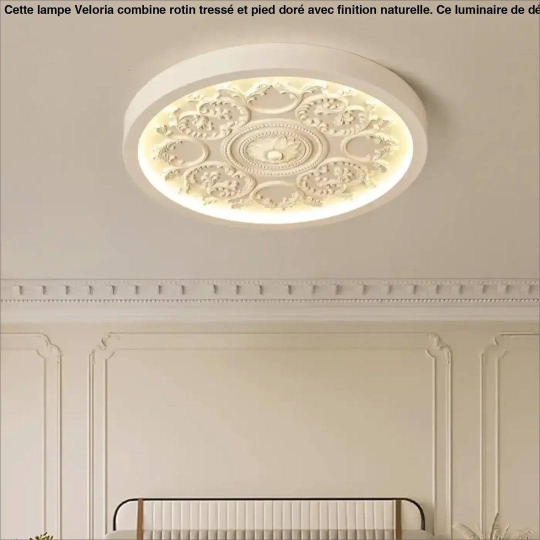Luminaire plafonnier rostel blanc avec design rond ornemental et relief floral pour éclairage intérieur élégant