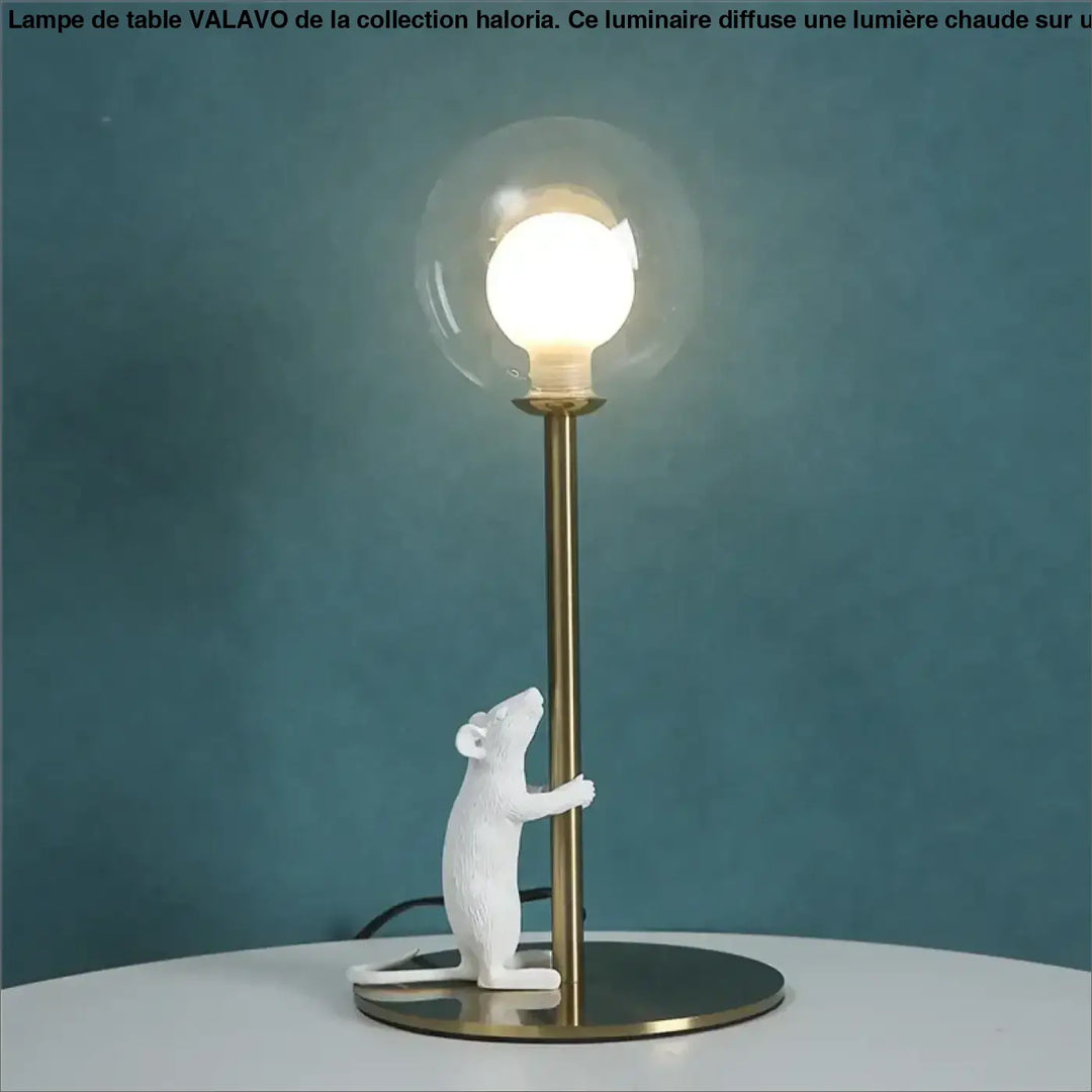 Lampe de table valavo avec souris en céramique blanche tenant un poteau en fer type avec ampoule globe en verre clair