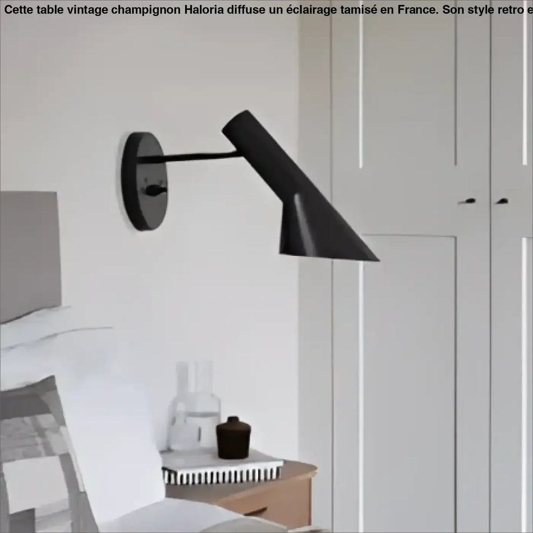 Applique murale eluna noire minimaliste avec design angulaire et faisceau directionnel pour décoration intérieure moderne
