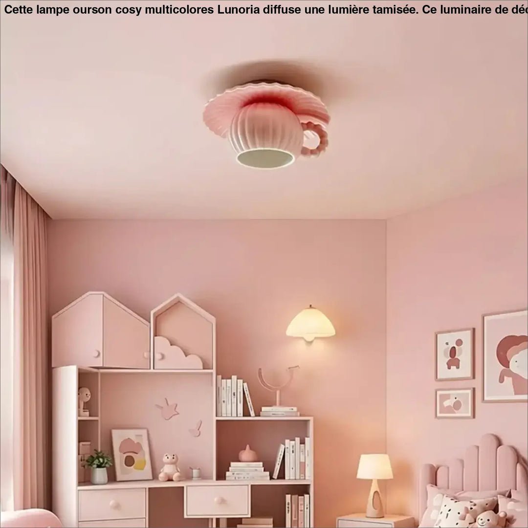 Plafonnier rose pastel en céramique en forme de tasse avec bords festonnés et intérieur blanc luminaire plafonnier coralia