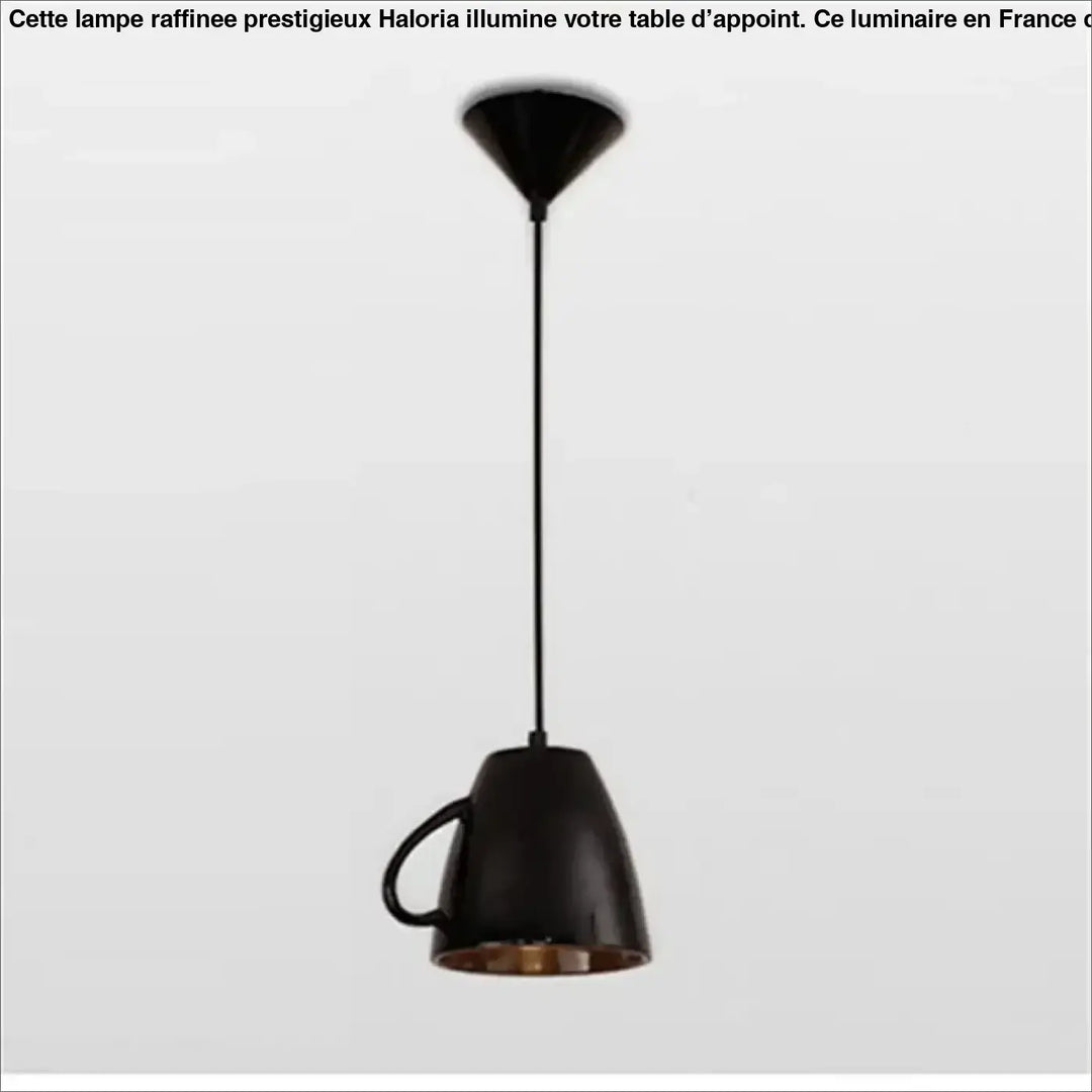 Suspension luminaire aroma en forme de tasse en céramique noire mate avec intérieur en cuivre pour une touche d originalité