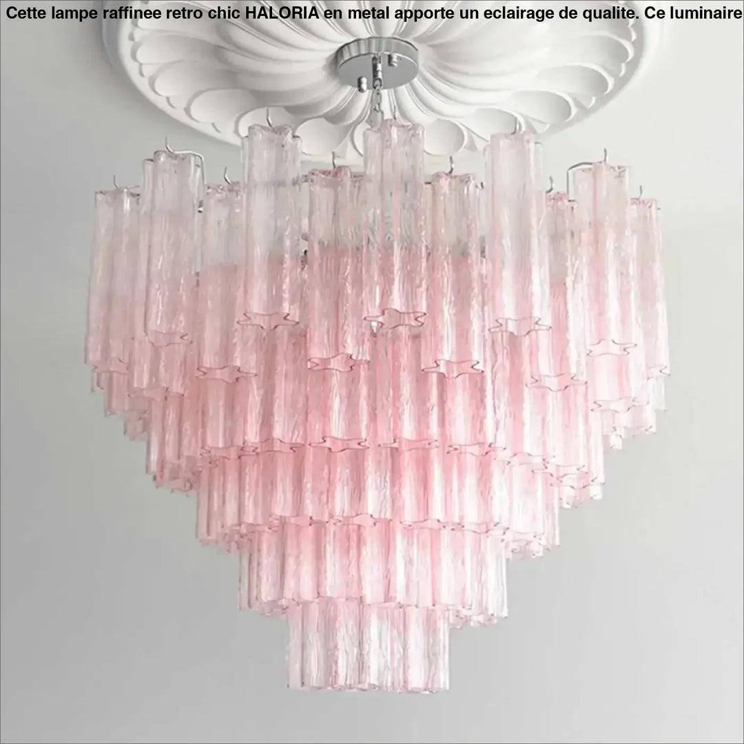 Suspension luminaire rosila avec tubes en verre rose translucide texturés et découpes étoiles pour un luminaire chic