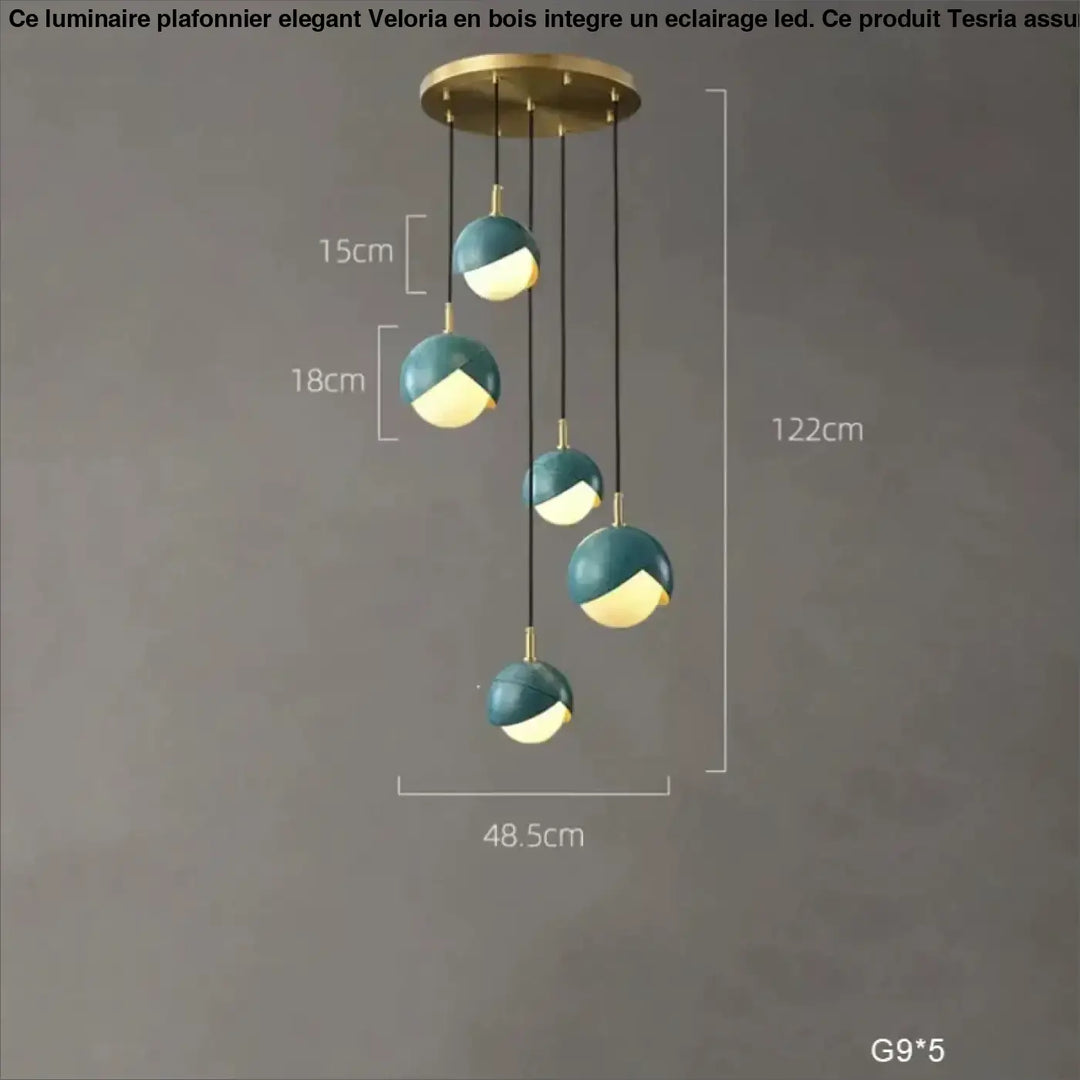 Luminaire plafonnier elegant en bois et led avec suspension en laiton et globe teal en design en cascade