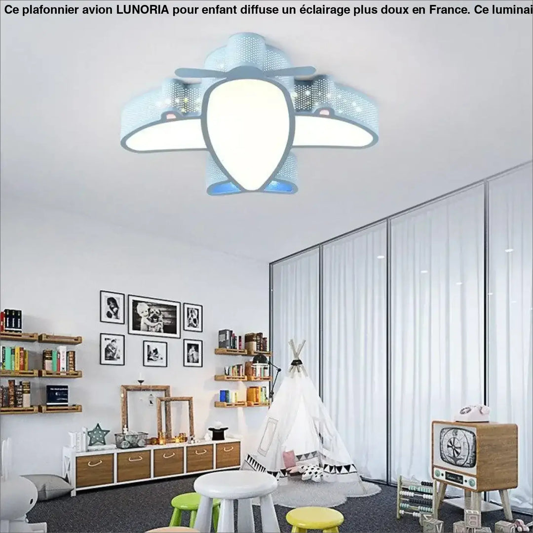 Plafonnier avion bleu en forme davion avec texture en maille et centre d’une lumineux pour éclairage plus efficace