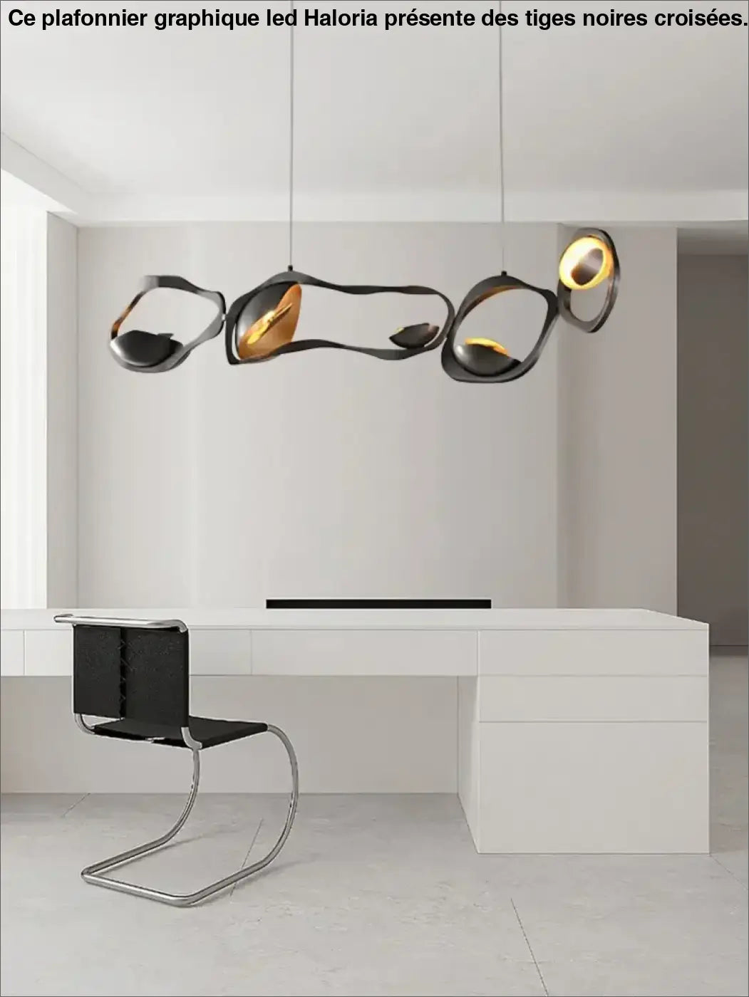 Suspension noire design sculpturale pour bureau ou salon

