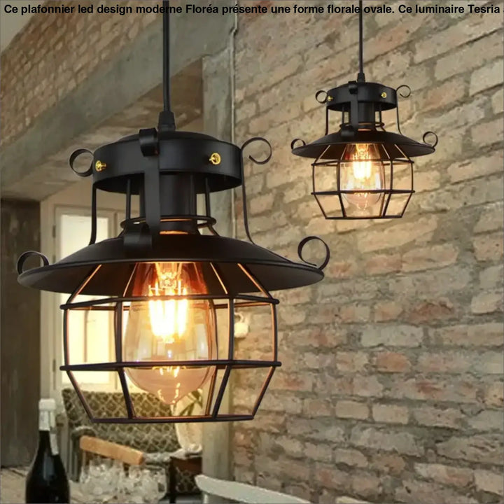 Suspension Industrielle Noire Style Lanterne Métal Et Verre

