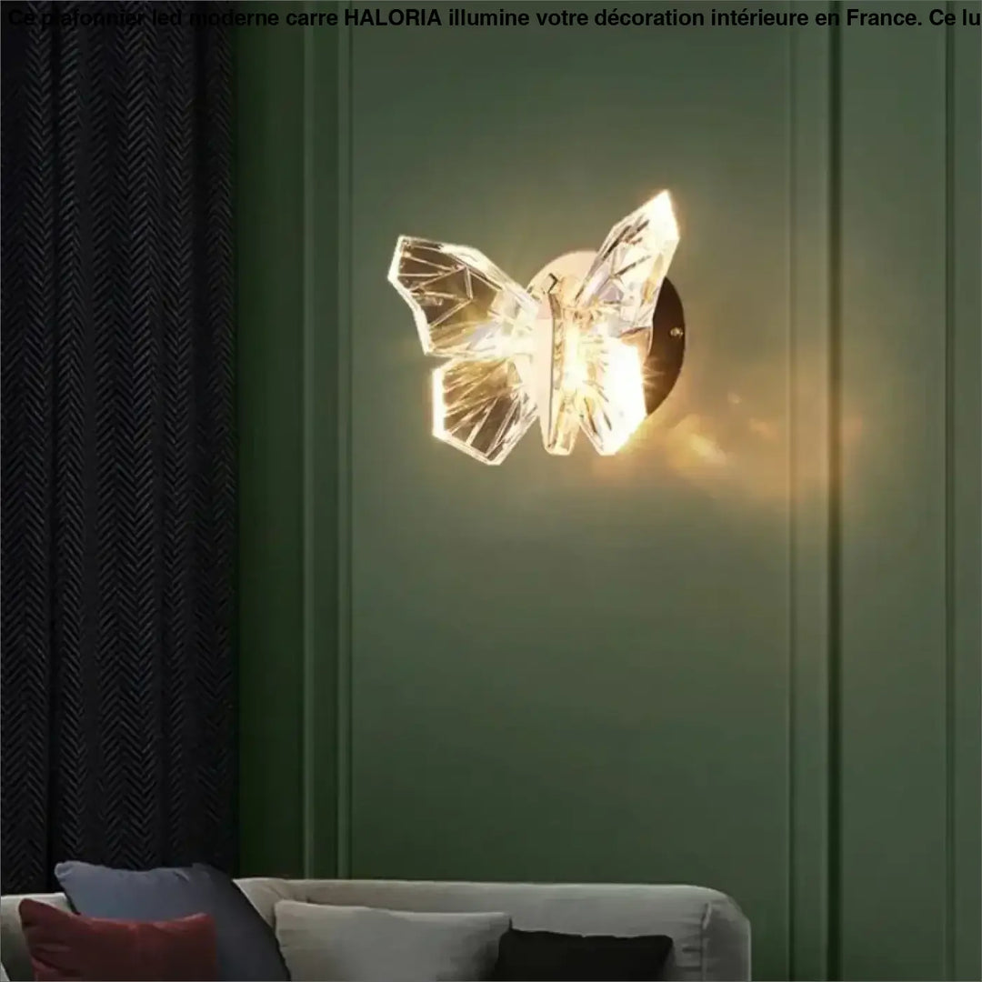 Applique murale papillon design élégante finition doré