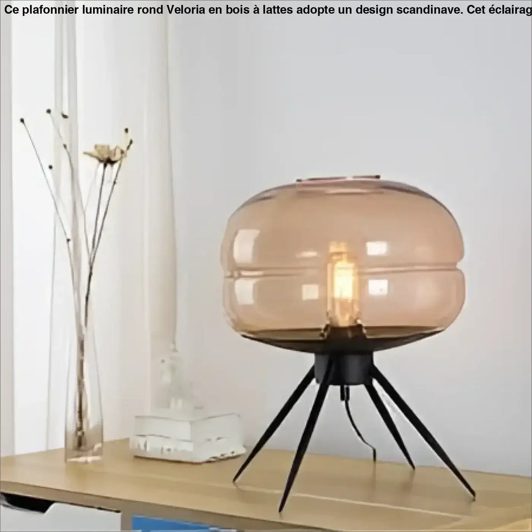 Lampe de table grisa en verre fumé ambre chaud avec base trépied design minimaliste pour lumière douce intérieure