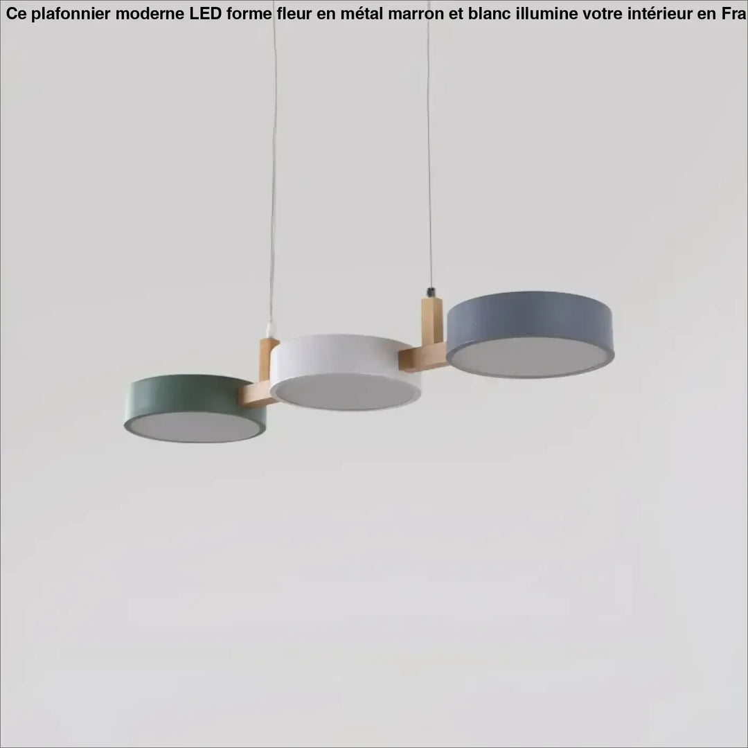 Plafonnier moderne led forme fleur marron et blanc avec trois abat-jours cylindriques en vert, blanc et gris