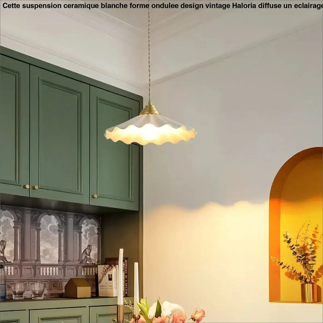 Suspension Céramique Blanche Forme Ondulée Design Vintage Chic