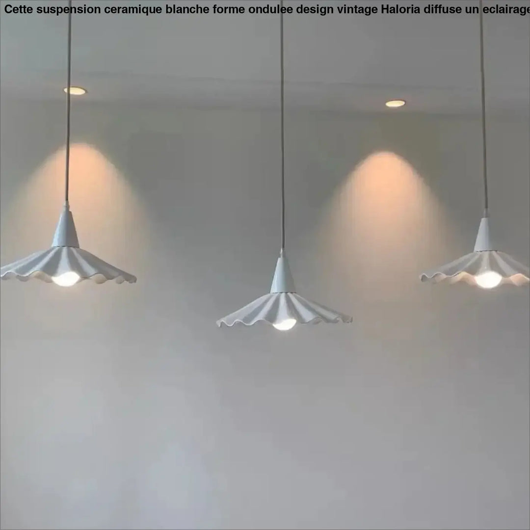 Suspension Céramique Blanche Forme Ondulée Design Vintage Chic