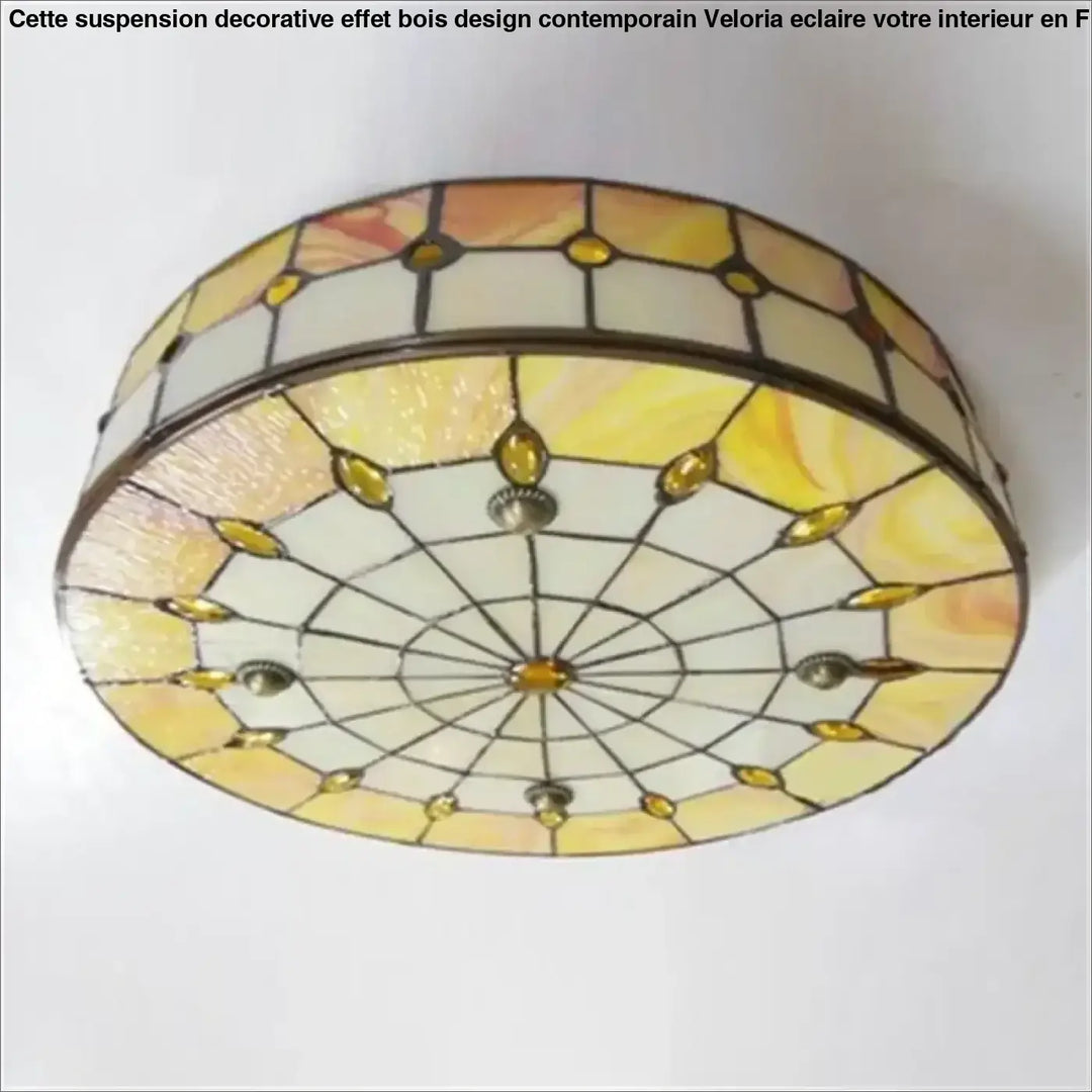 Suspension decorative effet bois avec abat-jour en verre teinté ambre et crème encadré de métal foncé design contemporain veloria