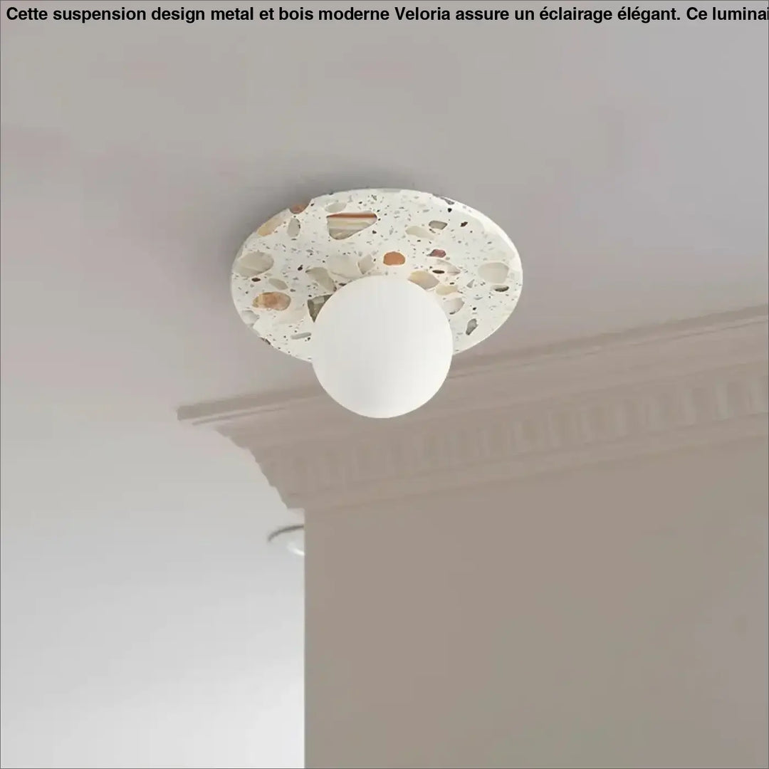 Luminaire Plafonnier En Marbre Blanc Avec Une Boule Élégance