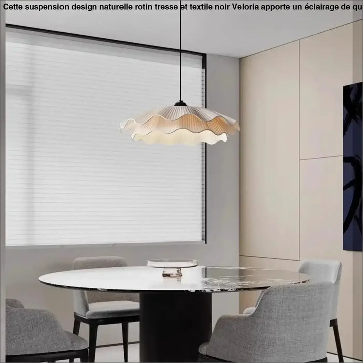 Suspension en tissu plissé style artisanal blanc chic