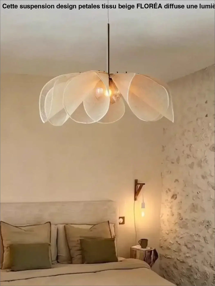Suspension Design Pétales Tissu Beige Style Naturel Chic

