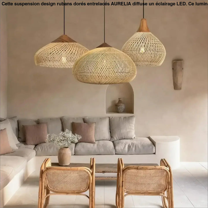 Suspension Artisanale Tressée En Forme De Chapeau

