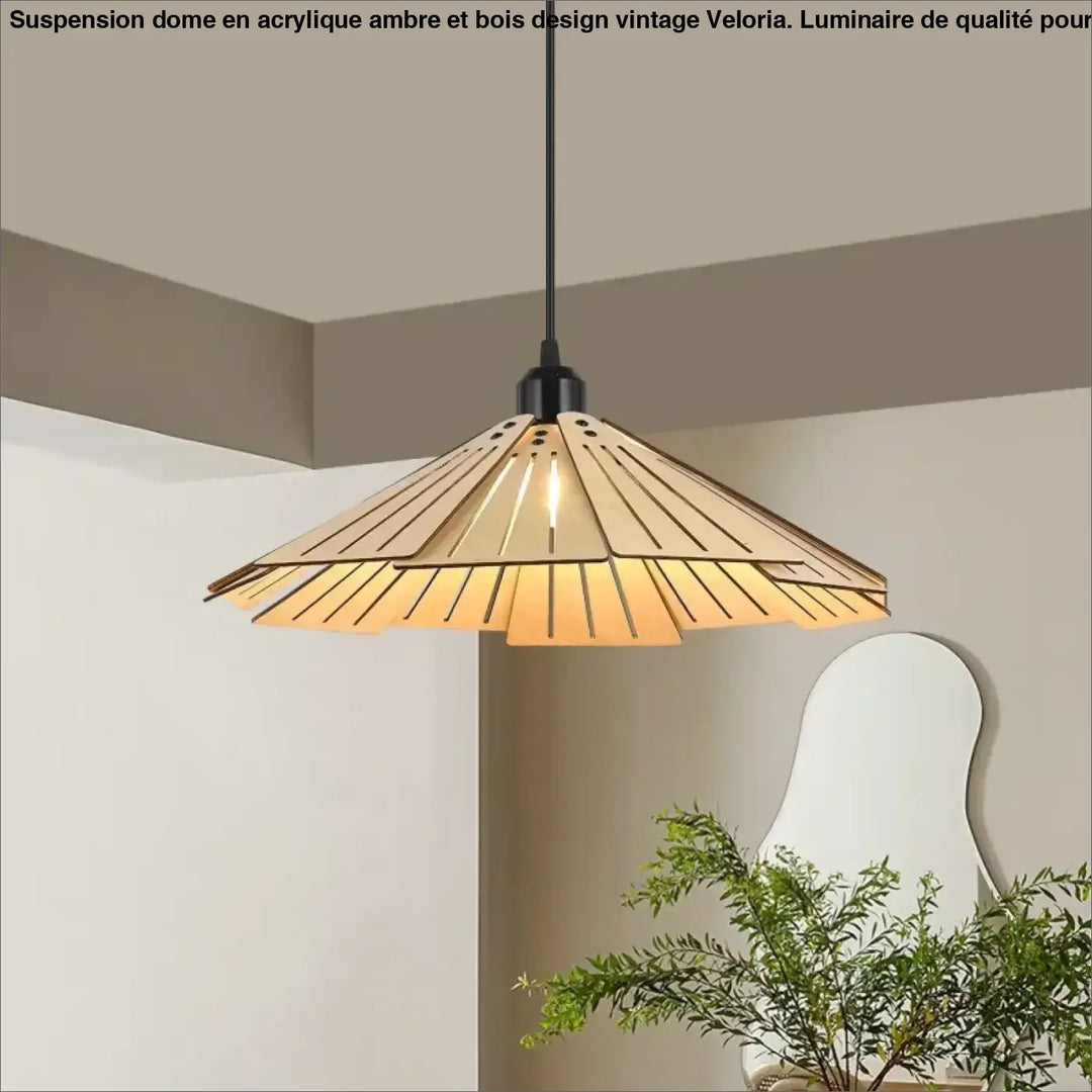 La suspension luminaire design épuré en bois naturel beige et marron
